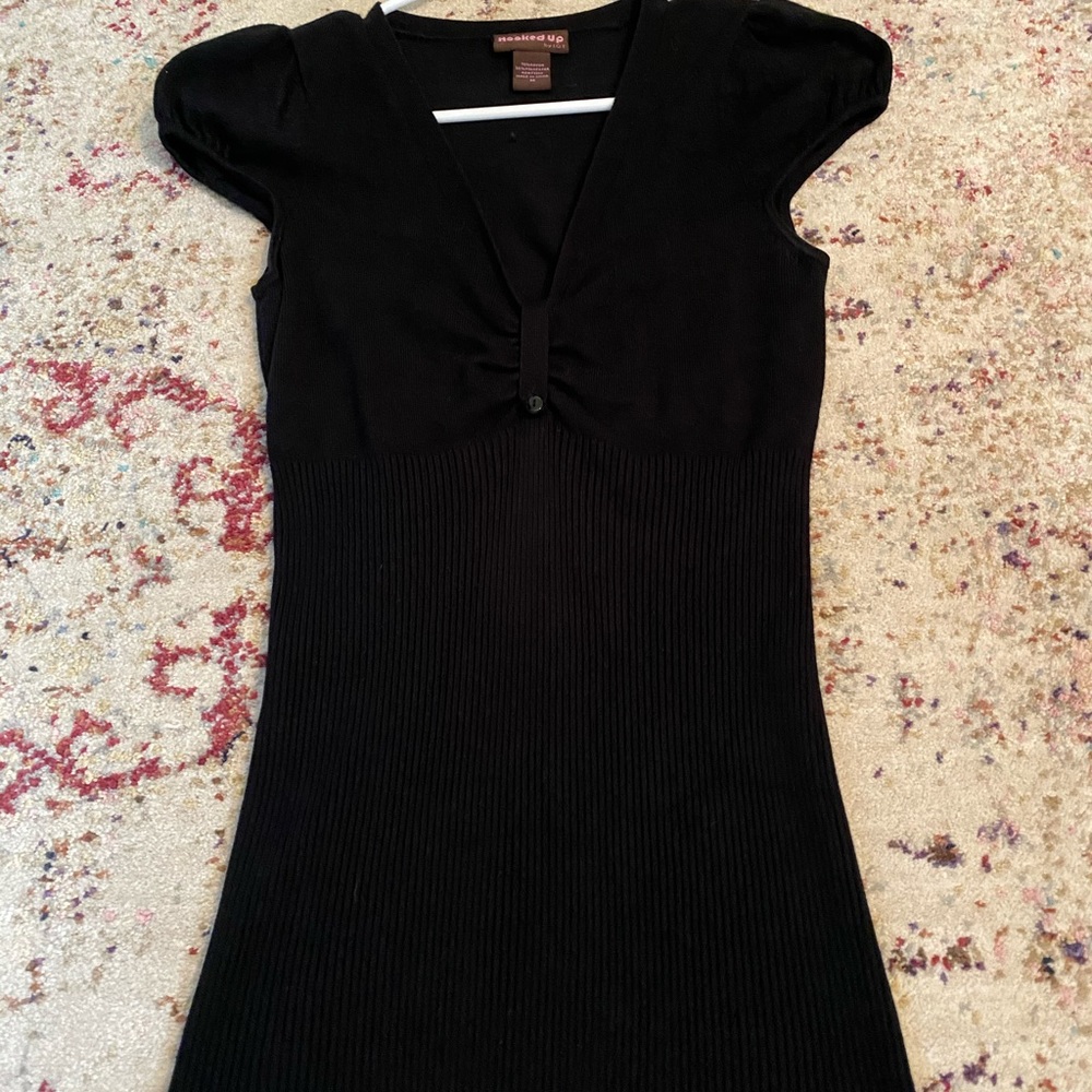 Black button top - Picture 3 of 7